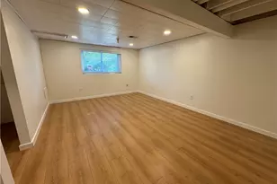 111 Treeview Dr, Moon/Crescent Twp, PA 15108 - Photo 25