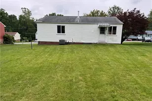 111 Treeview Dr, Moon/Crescent Twp, PA 15108 - Photo 5