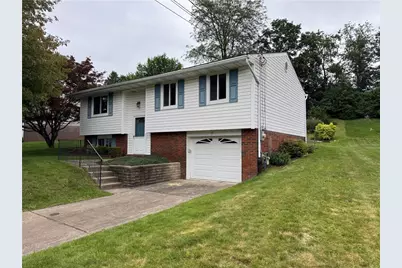 111 Treeview Dr, Moon/Crescent Twp, PA 15108 - Photo 1