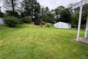 111 Treeview Dr, Moon/Crescent Twp, PA 15108 - Photo 3