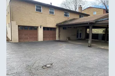 705 Redstone Dr, Pittsburgh, PA 15101 - Photo 13