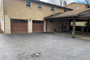 705 Redstone Dr, Pittsburgh, PA 15101 - Photo 13