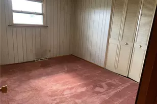 705 Redstone Dr, Pittsburgh, PA 15101 - Photo 7