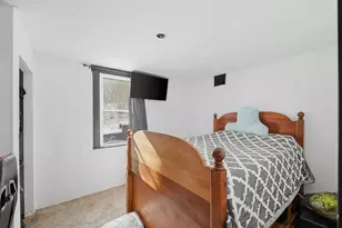 6489 Simmons Ave, South Park, PA 15129 - Photo 13