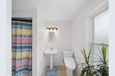 6489 Simmons Avenue, South Park, PA 15129 - Photo 13