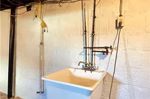 641 Garfield St, Springdale Boro, PA 15144 - Photo 37