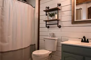 9049 Roberts Hollow Rd, Forward Township, PA 15037 - Photo 17