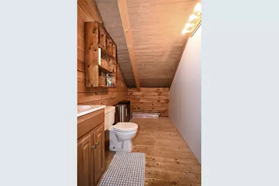 9049 Roberts Hollow Rd, Forward Township, PA 15037 - Photo 17