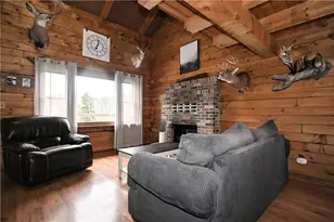 9049 Roberts Hollow Rd, Forward Township, PA 15037 - Photo 3