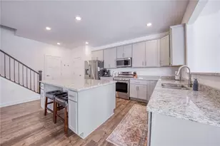 330 William Dr, Pittsburgh, PA 15239 - Photo 15