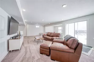 330 William Dr, Pittsburgh, PA 15239 - Photo 45