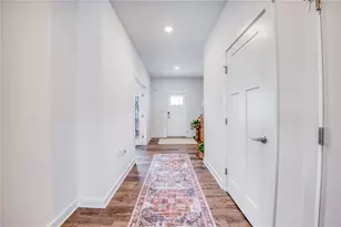 330 William Dr, Pittsburgh, PA 15239 - Photo 5