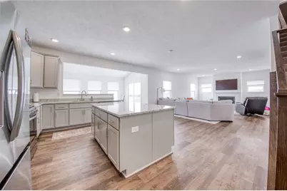 330 William Dr, Pittsburgh, PA 15239 - Photo 13