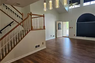 301 Malcolm Ct, Monroeville, PA 15146 - Photo 9