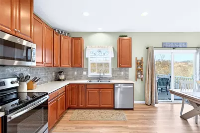 357 Greene Dr, Jefferson Hills, PA 15025 - Photo 17