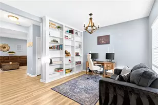 357 Greene Dr, Jefferson Hills, PA 15025 - Photo 5