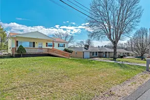 30 Marilou Dr, Penn Twp, PA 15644 - Photo 3