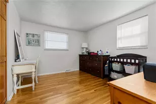 716 Redstone Dr, Pittsburgh, PA 15101 - Photo 17