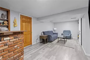 716 Redstone Dr, Pittsburgh, PA 15101 - Photo 23