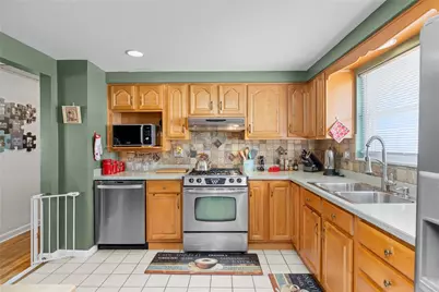 716 Redstone Drive, Pittsburgh, PA 15101 - Photo 7