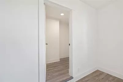 1607 Fredell St, Pittsburgh, PA 15210 - Photo 17