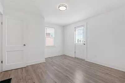 1607 Fredell St, Pittsburgh, PA 15210 - Photo 9