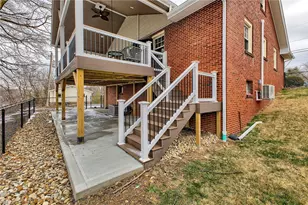 1004 Hillcrest Dr, Greensburg, PA 15601 - Photo 25