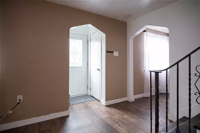 924 James St, Turtle Creek, PA 15145 - Photo 5