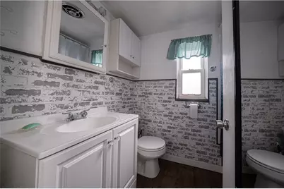 924 James St, Turtle Creek, PA 15145 - Photo 15