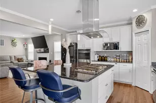 423 Labrador Ln, Jefferson Hills, PA 15025 - Photo 11