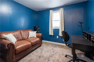 26 Circle Dr, Union Township, PA 15332 - Photo 11