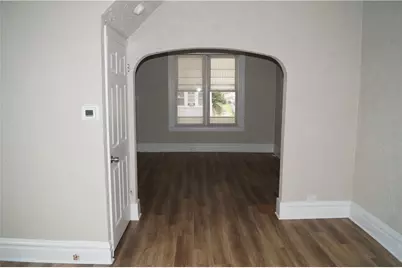 9 E Gaskill Ave, Jeannette, PA 15644 - Photo 9