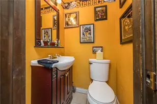 4134 Highgrove Rd, Pittsburgh, PA 15236 - Photo 17