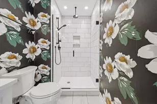 5575 Berlin Wy, Pittsburgh, PA 15201 - Photo 17