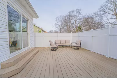 418 Boyles Ave, New Castle, PA 16101 - Photo 11