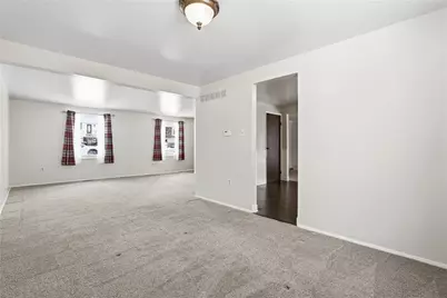 303 Macnab Dr, Moon/Crescent Twp, PA 15108 - Photo 19