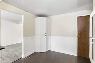 303 Macnab Dr, Moon/Crescent Twp, PA 15108 - Photo 13