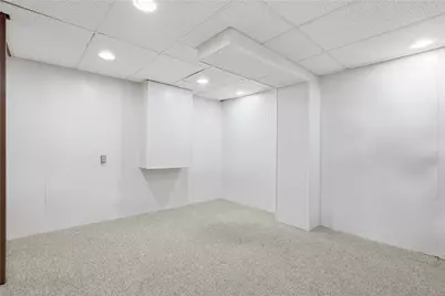 303 Macnab Dr, Moon/Crescent Twp, PA 15108 - Photo 35