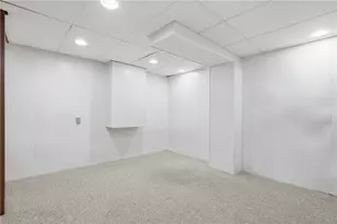 303 Macnab Dr, Moon/Crescent Twp, PA 15108 - Photo 35