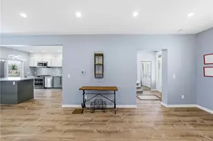 4037 Windsor St, Pittsburgh, PA 15217 - Photo 7