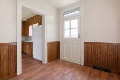 319 4th St, Ellwood City, PA 16117 - Photo 15