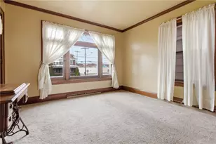 319 4th St, Ellwood City, PA 16117 - Photo 5