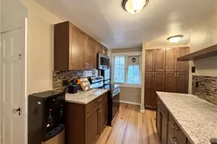 1 Schoolhouse Ln, Pittsburgh, PA 15232 - Photo 9