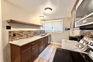 1 Schoolhouse Ln, Pittsburgh, PA 15232 - Photo 11