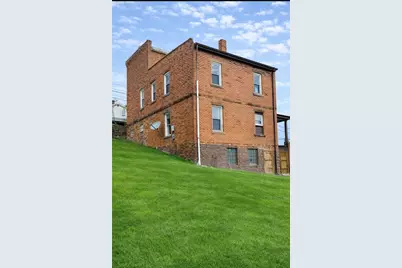 1119 Hancock Avenue, Allegheny Township, PA 15690 - Photo 15