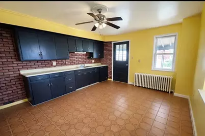 1119 Hancock Avenue, Allegheny Township, PA 15690 - Photo 5