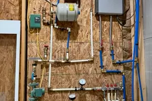 433 Greenbriar Rd, Dunbar, PA 15431 - Photo 13