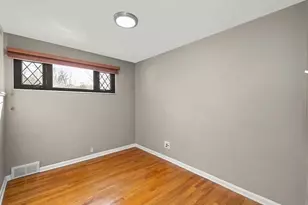 624 Fort Couch Rd, Pittsburgh, PA 15241 - Photo 13