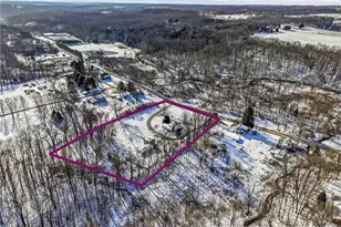 1173 Fredonia Rd, Perry Township, PA 16130 - Photo 17