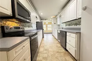 1173 Fredonia Rd, Perry Township, PA 16130 - Photo 21